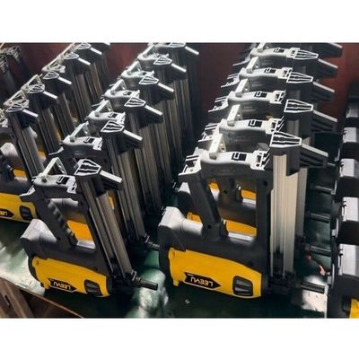 カスタマイズされた電圧 100-240V/50-60Hz ガスコンクリートネイルガン GCN50 急速ネイル