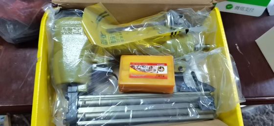 家具 空気 コンクリート T ネイラー ST38S ツールの電圧 N / A とリチウム電池なし