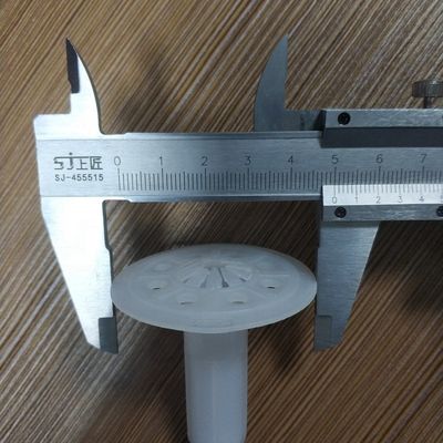隔熱釘と外壁性能のためのガルバン化プラスチックドーベル