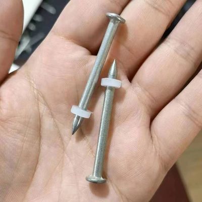 高速駆動ピンのスムーズシェンク コンクリート鋼釘 DN47 DN52 強い固定のために