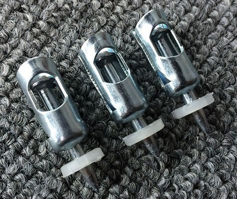滑らかなシェンク 丸められたTBドライブピンとアイレットとプラスチック洗浄機 耐久性のある材料
